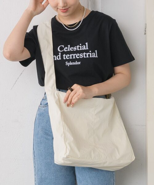 RETRO GIRL(レトロガール)の「BIGショルダーバッグ(ショルダーバッグ・レディース・ナチュラル/ブルー/ブラック・ONE SIZE)」の1枚目の写真