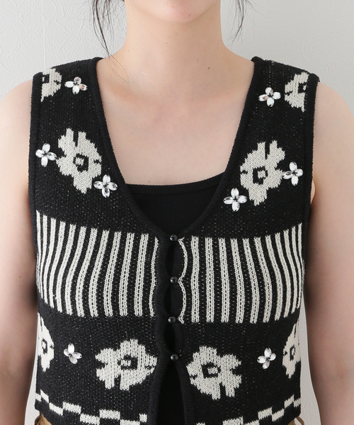 SLOBE citron.（スローブシトロン）の「SLOBE citron. Flowerニットベスト（ベスト・レディース・ブラック・FREE）」の7枚目の写真