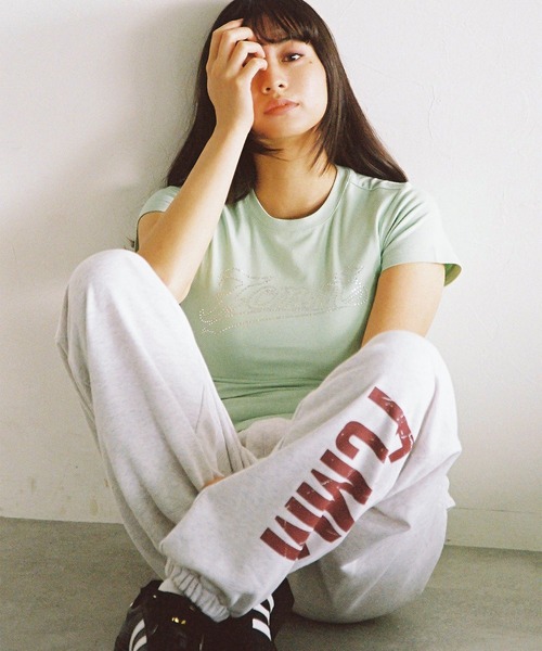 FCMM(エフシーエムエム)の「【日本限定アイテム】RHINE STONE S/S TEE/ラインストーンショートスリーブT(Tシャツ/カットソー・レディース・ブラック/ミント/ホワイト・MEDIUM/SMALL)」の12枚目の写真
