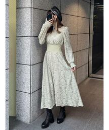 76381939_b_07_215.jpg
