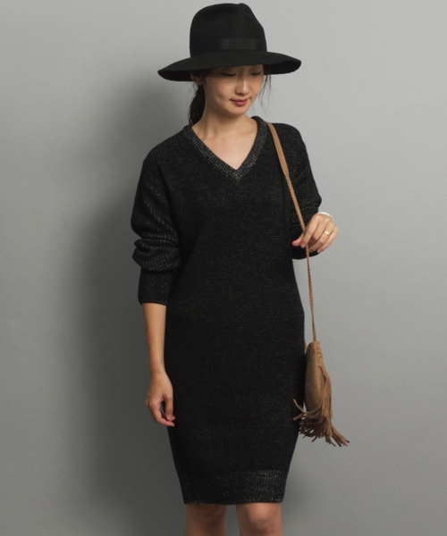 AMERICAN RAG CIE(アメリカンラグシー)の「MUNICH×AMERICAN RAG CIEラムウール片畦Vネックニットワンピース/212-MUM-MN152K08【WEB限定】(ワンピース・レディース・ブラック/グレー系その他・FREE)」の2枚目の写真