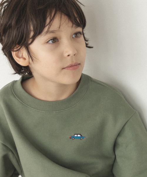 pairmanon（ペアマノン）の「【かぞくおそろい】ワンポイント 刺繍 長袖 トレーナー（スウェット・キッズ・ブラック系その他3/ベージュ系その他2/ブルー系その他4/ブルー系その他/パープル系その他/ピンク系その他2/その他/ピンク系その他3/ミント/ベージュ系その他/レッド系その他/ブラウン系その他4/その他1/ブルー系その他3/ブルー系その他2/ブラック系その他/グリーン系その他2/ピンク系その他/グリーン系その他/ホワイト系その他・150/90/130/120/140/100/110）」の9枚目の写真