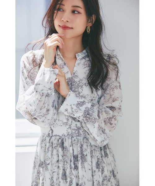 今期♡シアーフラワープリーツワンピース 00サイズ】シアーフラワープリーツワンピース（ワンピース