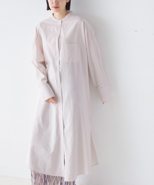 OMNES（オムネス）の「製品洗いブロードロングシャツワンピース長袖（シャツワンピース・レディース・ホワイト/ブラック系その他/ブルー/ブルー系その他/ピンク/ベージュ・FREE）」の17枚目の写真