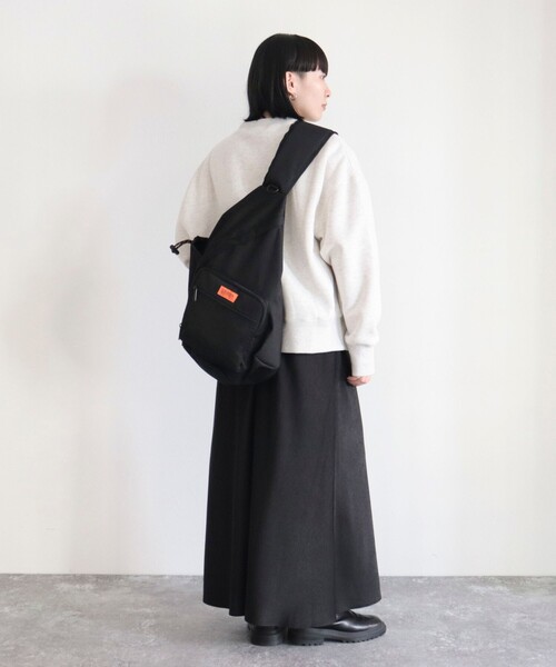 新品未使用　BODY BAG universaloverall UNIVERSAL OVERALL ユニバーサルオーバーオール ボディバッグ