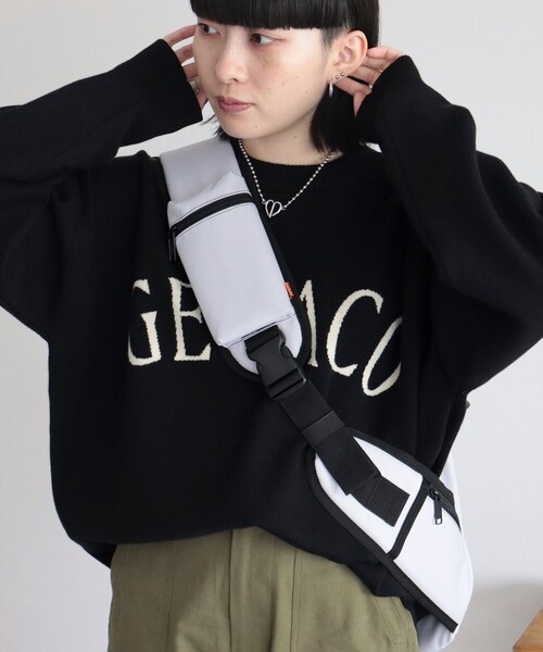 UNIVERSAL OVERALL（ユニバーサルオーバーオール）の「【UNIVERSAL OVERALL/ユニバーサルオーバーオール】ONE SHOULDER BODY WARA BAG（ボディバッグ/ウエストポーチ・レディース・グレー/ブラック・FREE）」の7枚目の写真