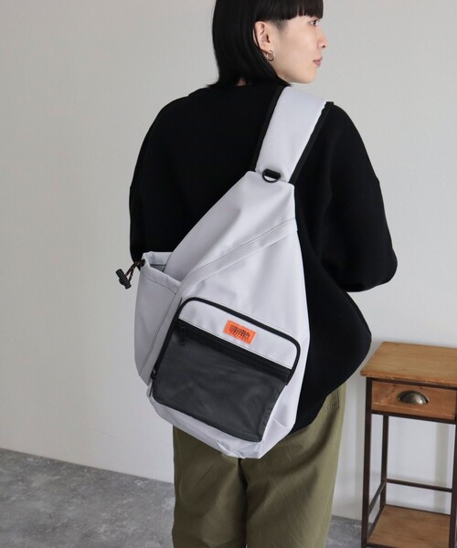 UNIVERSAL OVERALL（ユニバーサルオーバーオール）の「【UNIVERSAL OVERALL/ユニバーサルオーバーオール】ONE SHOULDER BODY WARA BAG（ボディバッグ/ウエストポーチ・レディース・グレー/ブラック・FREE）」の8枚目の写真