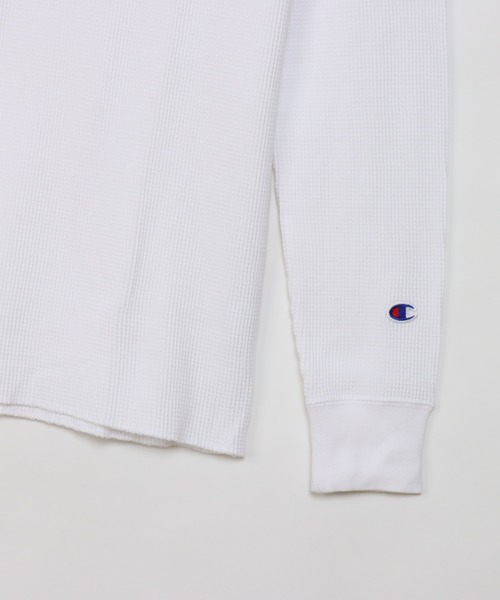 Champion(チャンピオン)の「【Champion/チャンピオン】メンズ ベーシック ロングスリーブTシャツ(Tシャツ/カットソー・メンズ・ネイビー/ホワイト/グレー/オリーブ/ブラック/モカ・MEDIUM/LARGE/X-LARGE/SMALL)」の22枚目の写真