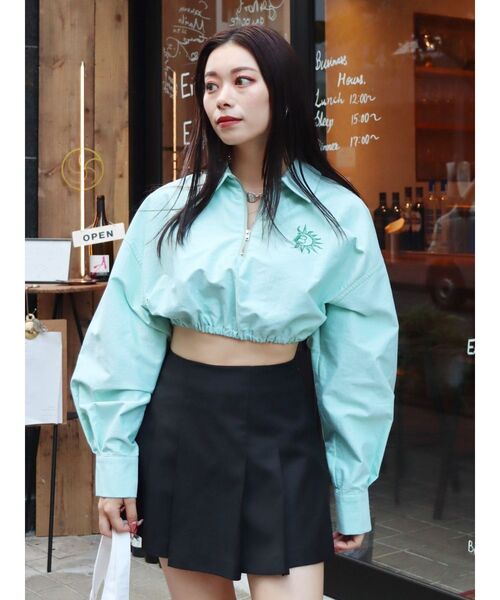 EVRIS（エヴリス）の「ハーフZIPルーズシャツ（シャツ/ブラウス・レディース・ブルー/ホワイト/グリーン・FREE）」の17枚目の写真