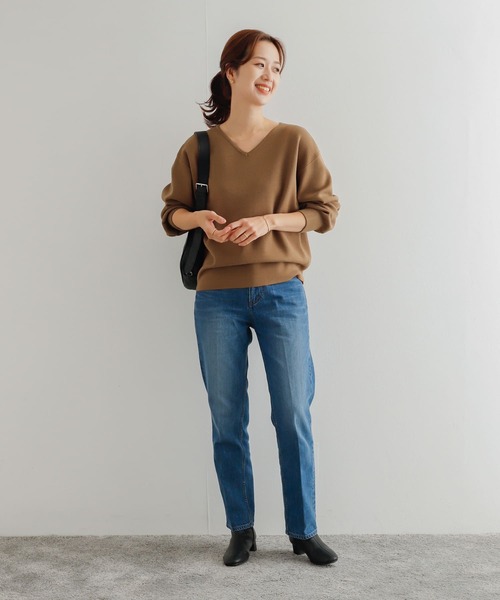 URBAN RESEARCH DOORS(アーバンリサーチドアーズ)の「ミラノリブVネックプルオーバー(ニット/セーター・レディース・グレー系その他/キャメル/ブラック・MEDIUM)」の22枚目の写真