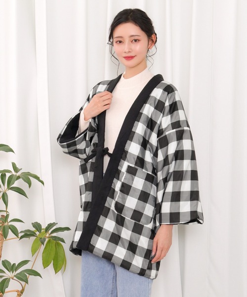 KYOETSU(キョウエツ)の「リバーシブルフリース半纏 C(その他アウター・レディース・ブラック×ホワイト/ブラウン系その他/レッド系その他/エンジ/ネイビー系/ブラック系その他/グレー×ホワイト/ネイビー系2・M/L)」の2枚目の写真