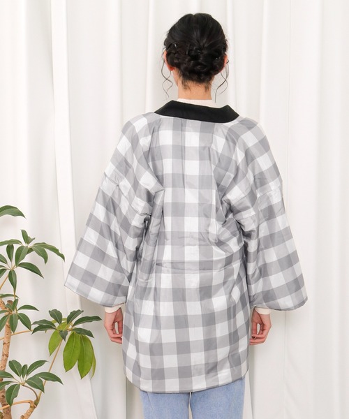 KYOETSU(キョウエツ)の「リバーシブルフリース半纏 C(その他アウター・レディース・ブラック×ホワイト/ブラウン系その他/レッド系その他/エンジ/ネイビー系/ブラック系その他/グレー×ホワイト/ネイビー系2・M/L)」の17枚目の写真