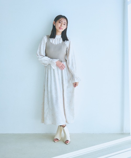 mysty woman(ミスティウーマン)の「ニットビスチェSET花ワンピース 102502(ワンピース・レディース・ライトグリーン/ベージュ/オフホワイト・FREE)」の10枚目の写真