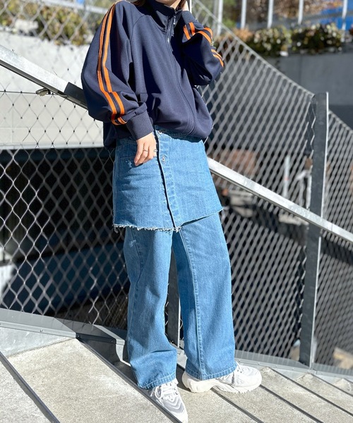 LEPSIM(レプシィム)の「配色トラックジャケット 991192(ジャージ・レディース・グレー/オフホワイト/ブルー/ネイビー・FREE)」の18枚目の写真