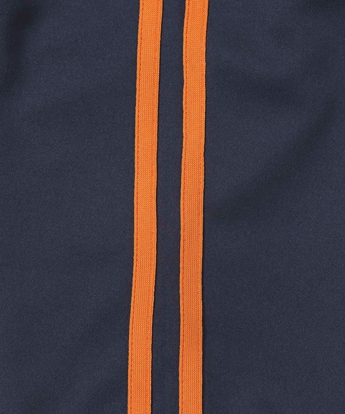 LEPSIM(レプシィム)の「配色トラックジャケット 991192(ジャージ・レディース・グレー/オフホワイト/ブルー/ネイビー・FREE)」の5枚目の写真