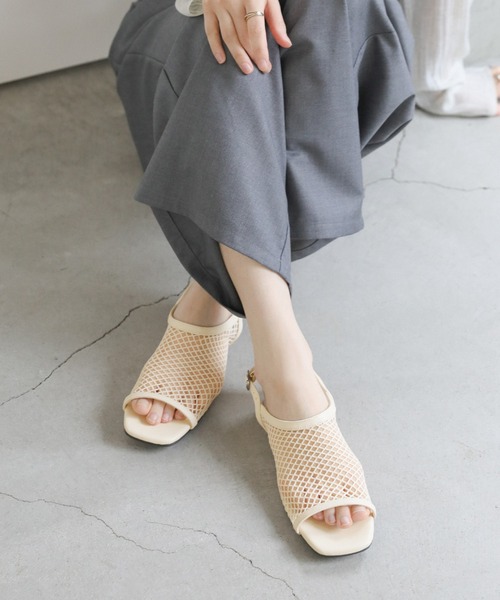 select MOCA（セレクトモカ）の「メッシュフラットサンダル（サンダル・レディース・アイボリー/ブラック・LARGE/MEDIUM/SMALL）」の2枚目の写真