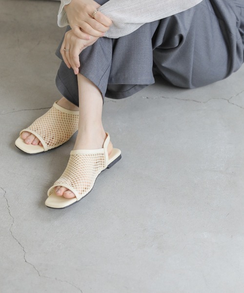select MOCA（セレクトモカ）の「メッシュフラットサンダル（サンダル・レディース・アイボリー/ブラック・LARGE/MEDIUM/SMALL）」の15枚目の写真