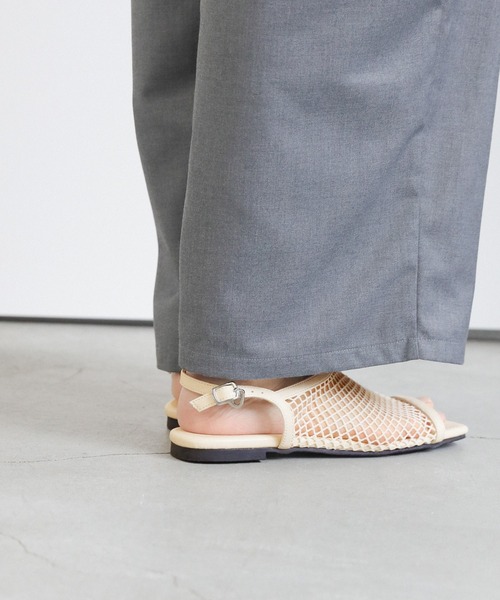 select MOCA（セレクトモカ）の「メッシュフラットサンダル（サンダル・レディース・アイボリー/ブラック・LARGE/MEDIUM/SMALL）」の16枚目の写真