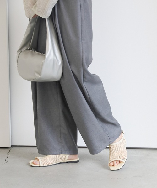 select MOCA（セレクトモカ）の「メッシュフラットサンダル（サンダル・レディース・アイボリー/ブラック・LARGE/MEDIUM/SMALL）」の13枚目の写真