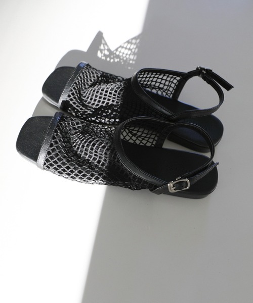 select MOCA（セレクトモカ）の「メッシュフラットサンダル（サンダル・レディース・アイボリー/ブラック・LARGE/MEDIUM/SMALL）」の11枚目の写真