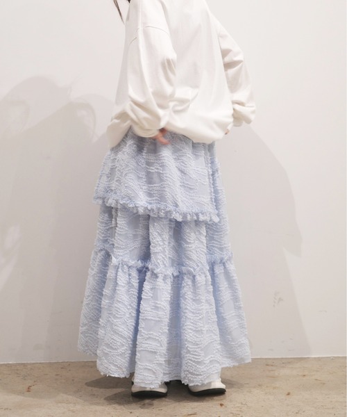 INTER FACTORY(インターファクトリー)の「ティアードフリルロングスカート made in INTER FACTORY(スカート・レディース・ホワイト/ブラック/ライトブルー・FREE)」の18枚目の写真