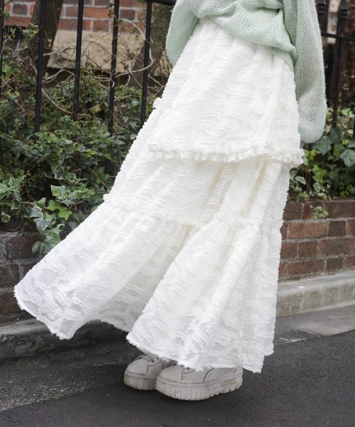 INTER FACTORY(インターファクトリー)の「ティアードフリルロングスカート made in INTER FACTORY(スカート・レディース・ホワイト/ブラック/ライトブルー・FREE)」の8枚目の写真