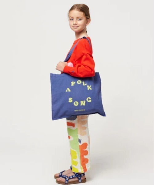 BOBO CHOSES（ボボショーズ）の「A Folk Song blue tote bag（トートバッグ・キッズ・ネイビー・ONE）」の6枚目の写真