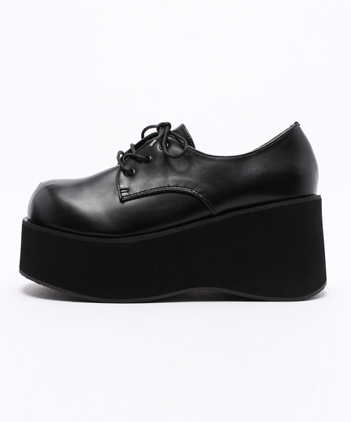 WEGO（ウィゴー）の「WEGO/ボリュームソールシューズ（ドレスシューズ・レディース・ホワイト/ブラック系その他/ブラック・MEDIUM/LARGE）」の4枚目の写真