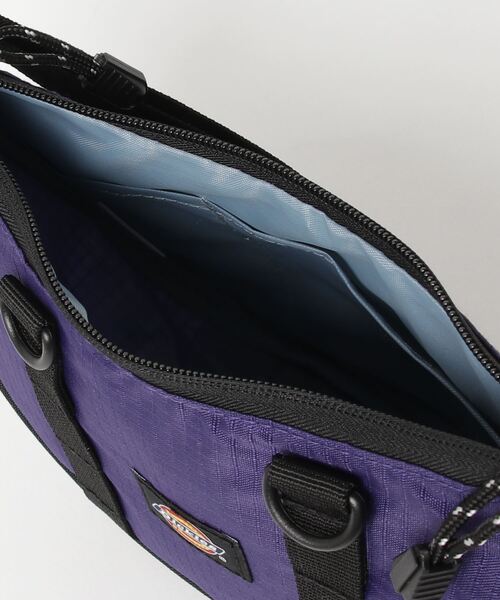 Dickies(ディッキーズ)の「Dickies RIPSTOP MT MOON SHOULDER(ショルダーバッグ・レディース・チャコールグレー/ブラック/パープル・FREE)」の6枚目の写真