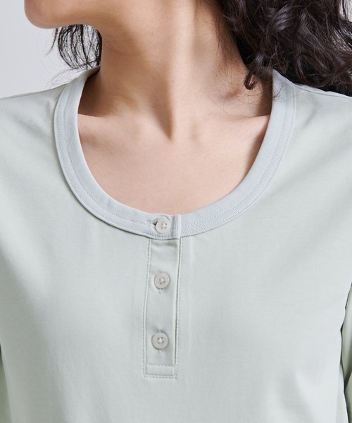 Eddie Bauer(エディーバウアー)の「プレーティング天竺 ヘンリーネック 半袖 Tシャツ(Tシャツ/カットソー・レディース・ライトグリーン/ダークオレンジ/ブラック・XL/L/M/S)」の21枚目の写真