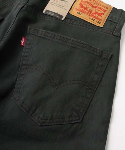 Levi's(リーバイス)の「【Levi’s/リーバイス】502 レギュラーテーパード ストレッチ 5ポケット カラーツイルパンツ/502 REGULAR TAPER COLOR PANTS/ジーンズ/チャコールグレー(チノパンツ・メンズ・チャコールグレー・33inch/29inch/31inch/36inch/34inch/28inch/30inch/32inch)」の7枚目の写真