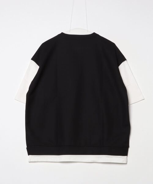 ARCADE(アーケード)の「キーネックデザイン オーバーサイズ フェイクレイヤード 重ね着風カットソー(Tシャツ/カットソー・メンズ・グリーン/ライトグレー/ブラック/チャコール・L/M)」の12枚目の写真