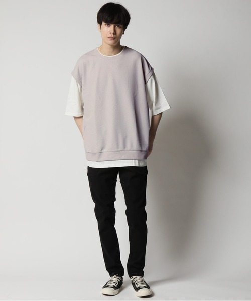 ARCADE(アーケード)の「キーネックデザイン オーバーサイズ フェイクレイヤード 重ね着風カットソー(Tシャツ/カットソー・メンズ・グリーン/ライトグレー/ブラック/チャコール・L/M)」の9枚目の写真