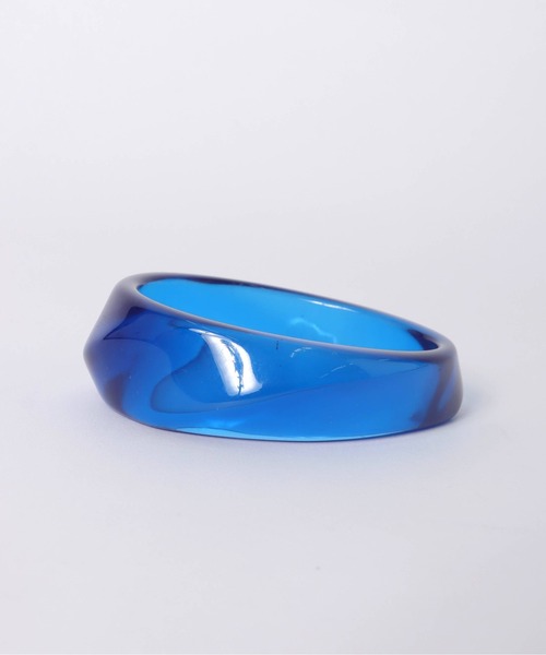 Three Four Time（ｽﾘｰﾌｫｰﾀｲﾑ）の「アクリルクリアバングル（バングル/リストバンド・レディース・クリア/ブルー・FREE）」の7枚目の写真