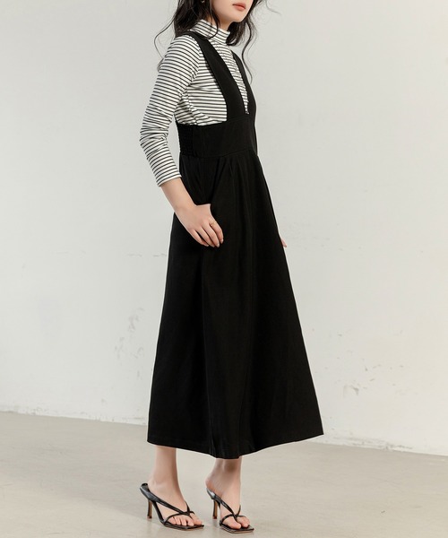 DAY CLOSET（デイ クローゼット）の「【すらっと細見え/裏地付き】きれいめ Ｖネック フレア シルエット ジャンスカ レディース（ジャンパースカート・レディース・モカ/ブラック/ホワイト・M/S）」の12枚目の写真