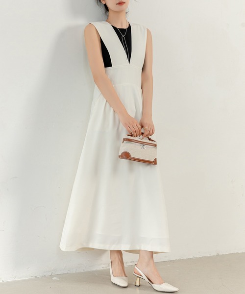 DAY CLOSET（デイ クローゼット）の「【すらっと細見え/裏地付き】きれいめ Ｖネック フレア シルエット ジャンスカ レディース（ジャンパースカート・レディース・モカ/ブラック/ホワイト・M/S）」の8枚目の写真