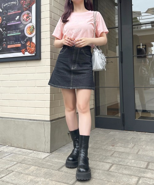 apres jour(アプレジュール)の「ラインストーンハートロゴTシャツ【ZOZOTOWN限定アイテム】(Tシャツ/カットソー・レディース・ライトピンク/ブルー/オフホワイト/ブラック・X-LARGE/フリー)」の8枚目の写真
