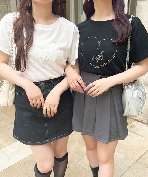 apres jour(アプレジュール)の「ラインストーンハートロゴTシャツ【ZOZOTOWN限定アイテム】(Tシャツ/カットソー・レディース・ライトピンク/ブルー/オフホワイト/ブラック・X-LARGE/フリー)」の7枚目の写真
