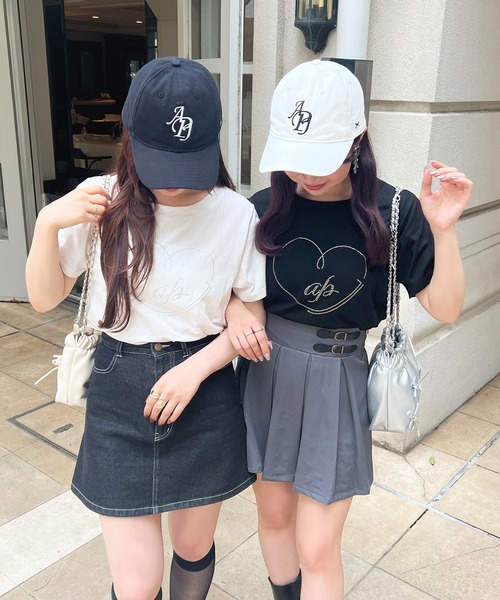 apres jour(アプレジュール)の「ラインストーンハートロゴTシャツ【ZOZOTOWN限定アイテム】(Tシャツ/カットソー・レディース・ライトピンク/ブルー/オフホワイト/ブラック・X-LARGE/フリー)」の5枚目の写真