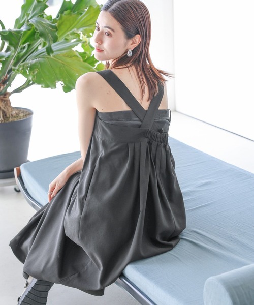 LEPSIM(レプシィム)の「リネンライクスクエアワンピース 120805(ワンピース・レディース・チャコールグレー/カーキ/アイボリー・FREE)」の21枚目の写真