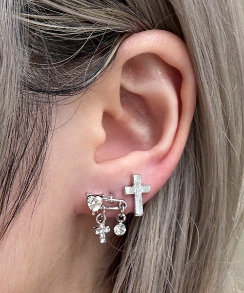 【新品未使用】161円/個♪カラフルピアス3個♡485円/セット セール】/3連ボールデザインシンプルピアス/ユニセックス（MA