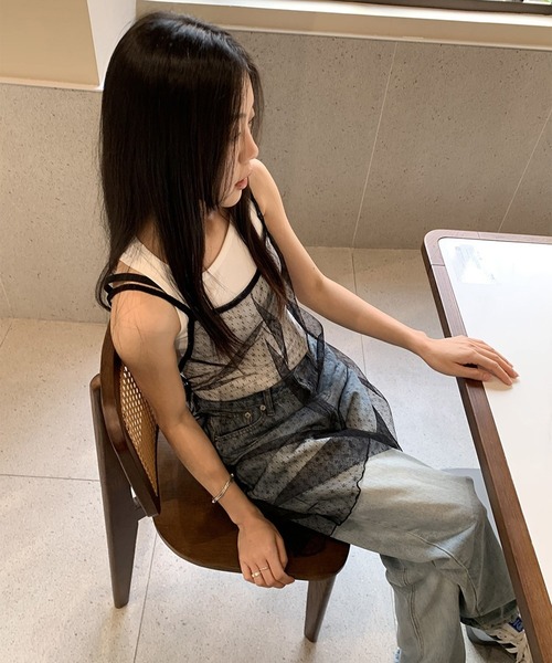 LYEON(リヨン)の「シアーチュールキャミワンピース(ワンピース・レディース・ブラック/オフホワイト・FREE)」の15枚目の写真