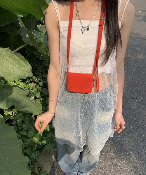 LYEON(リヨン)の「シアーチュールキャミワンピース(ワンピース・レディース・ブラック/オフホワイト・FREE)」の22枚目の写真