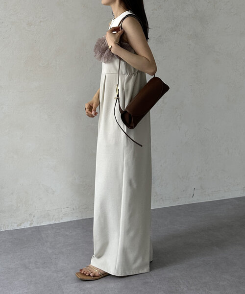 Thevon（ゼボン）の「リネンタッチチュールドッキングオールインワン（つなぎ/オールインワン・レディース・チャコールグレー/アイボリー・FREE）」の4枚目の写真