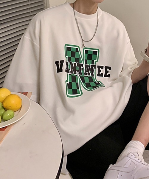 NOWLE（ノウル）の「【NOWLE】ビッグシルエット グラフィック フロント プリント 半袖 Tシャツ（Tシャツ/カットソー・メンズ・ホワイト系その他2/ホワイト系3/ホワイト系5/ブラック系その他/ブラック系その他3/ブラック系2/ブラック系4/ホワイト系1/ホワイト系2/ブラック系その他2/ブラック系5/ブラック系6/ブラック系7/ブラック系8/ブラック系9/ホワイト系その他/ホワイト系その他3/ホワイト系4/ホワイト系6/ブラック系1/ブラック系3/ホワイト系7/ホワイト系8/ホワイト系9・MEDIUM/LARGE/X-LARGE）」の3枚目の写真