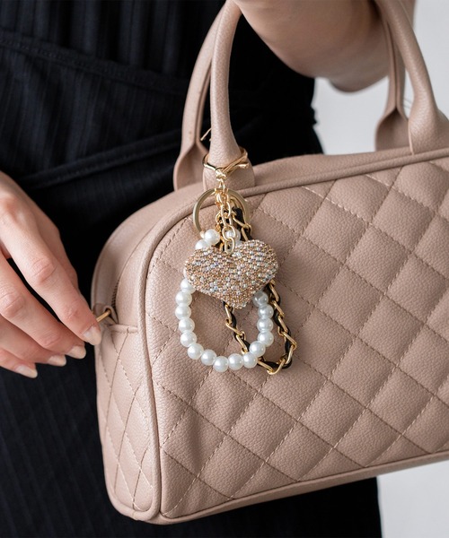 【美品】PRADA チャーム　ファー　チェーン　ビジュー Prada ジップ キーケース 通販 - FARFETCH