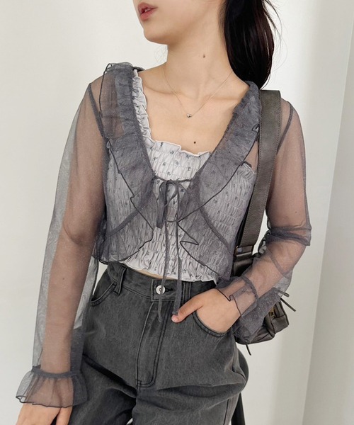 one after another NICE CLAUP（ワンアフターアナザーナイスクラップ）の「フリルボレロカーディガン（シャツ/ブラウス・レディース・チャコールグレー/グレー/オフホワイト・FREE）」の4枚目の写真