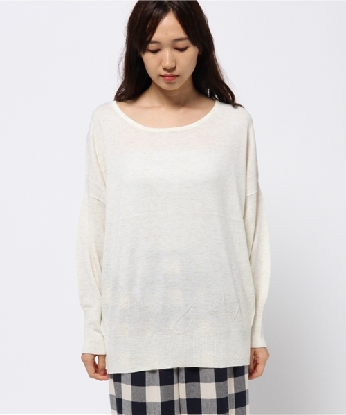 Discoat Parisien（ディスコートパリシアン）の「アンジェリーナ編地切替ドルマン（ニット/セーター・レディース・オフホワイト/グレー/グリーン/ネイビー・MEDIUM/LARGE）」の9枚目の写真