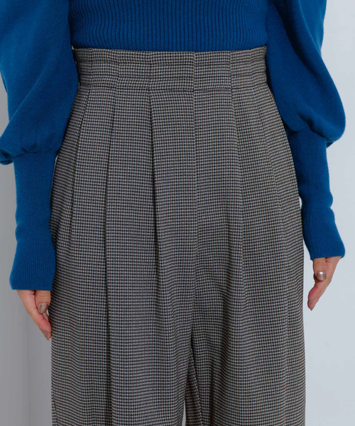 NOMINE（ノミネ）の「【セットアップ着用可】チェック タック ワイドパンツ（スラックス・レディース・グレー・M/S）」の13枚目の写真