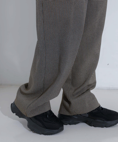 NOMINE（ノミネ）の「【セットアップ着用可】チェック タック ワイドパンツ（スラックス・レディース・グレー・M/S）」の11枚目の写真